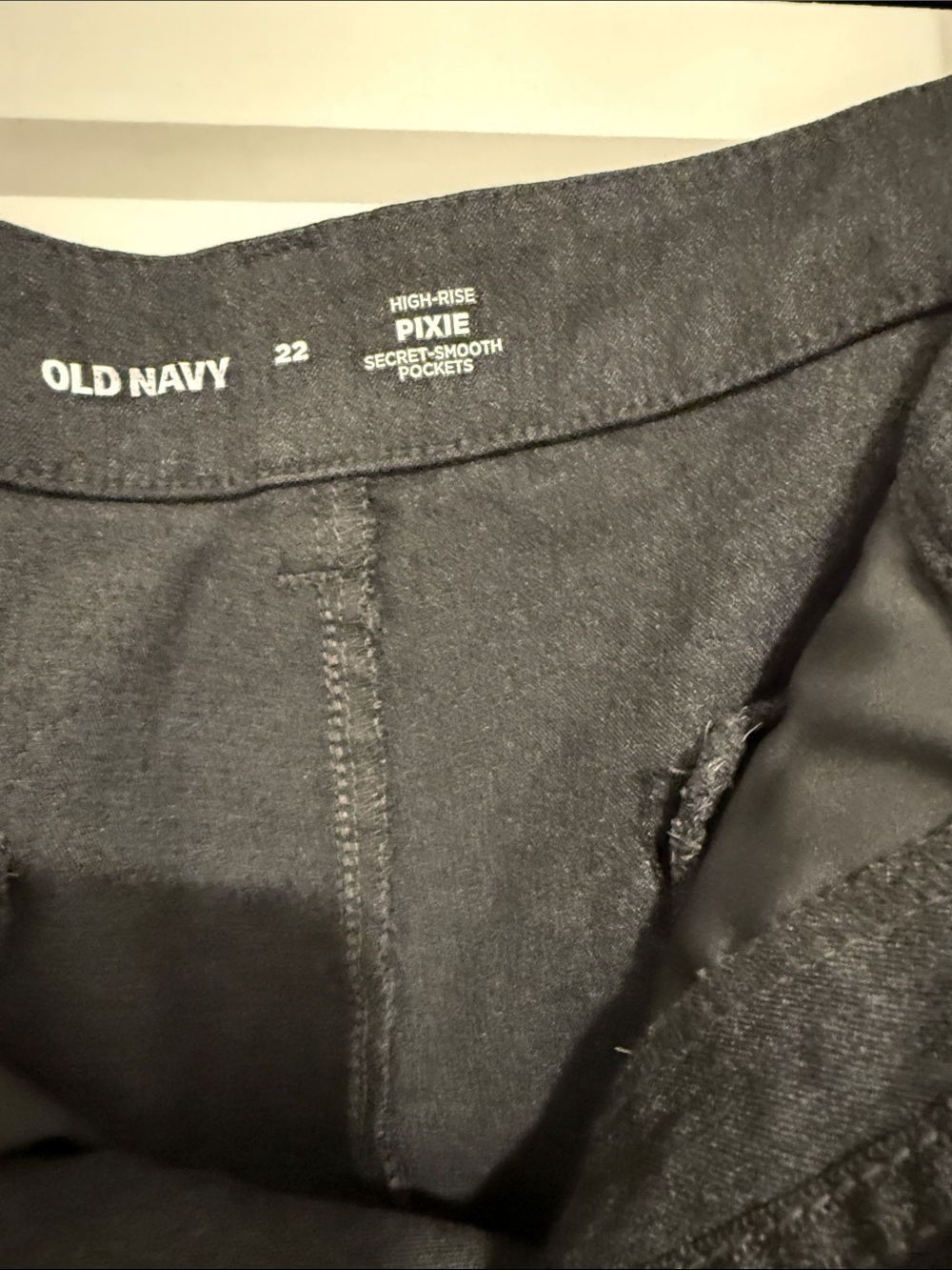 Old Navy High Rise Pixie Heather Charcoal Skinny Dress Pants - Picture 2 of 4